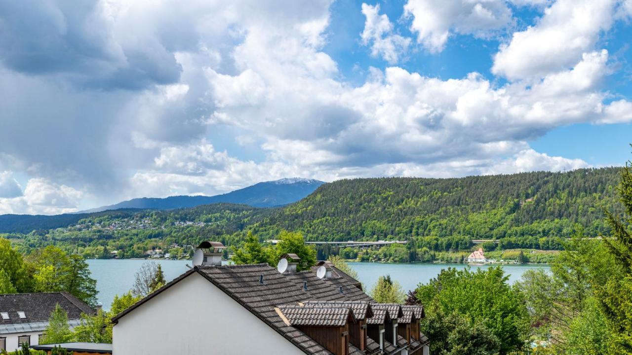 Gaestehaus Genf Velden am Woerthersee Luaran gambar